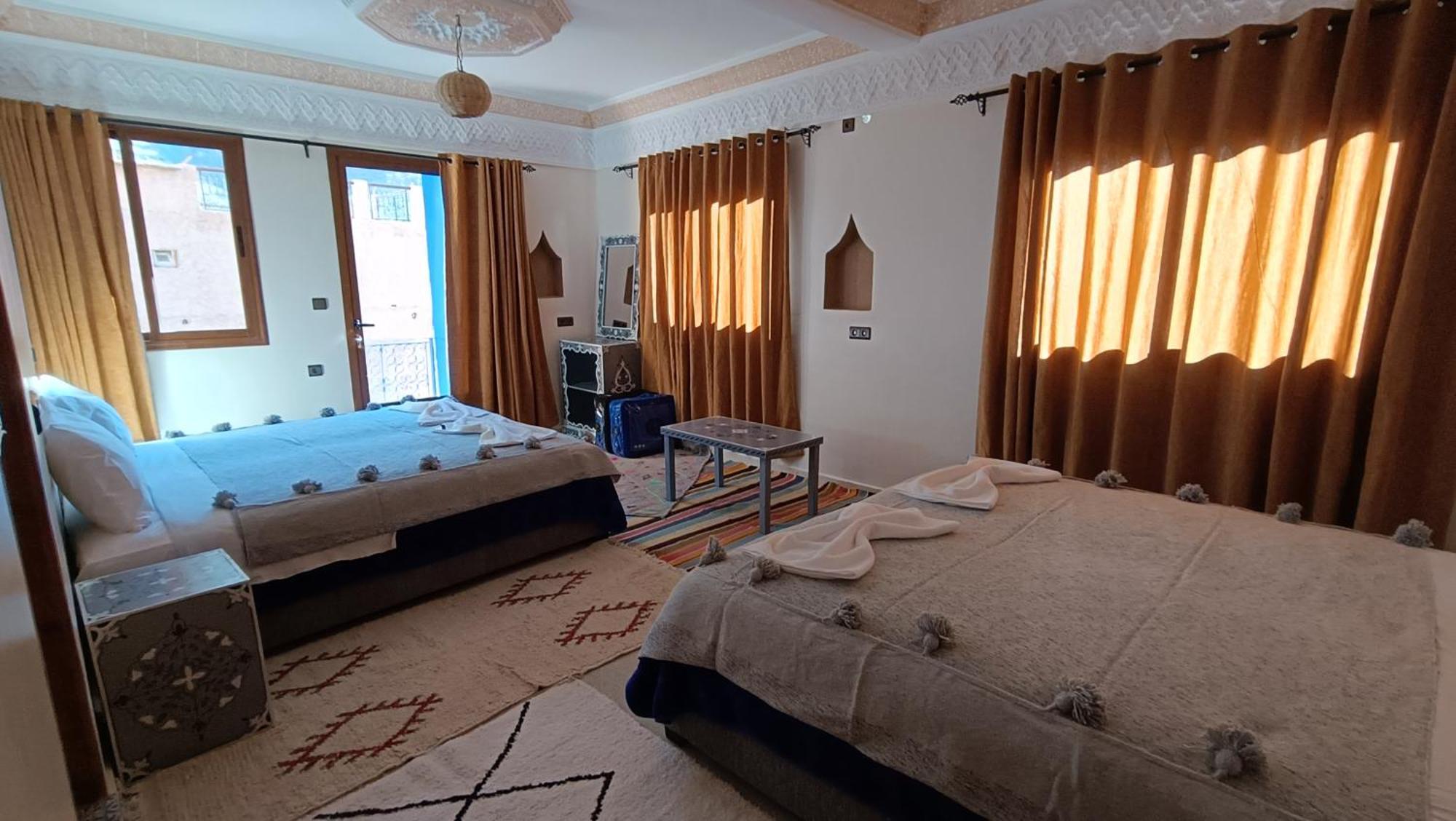 אימליל Riad Otos Views חדר תמונה